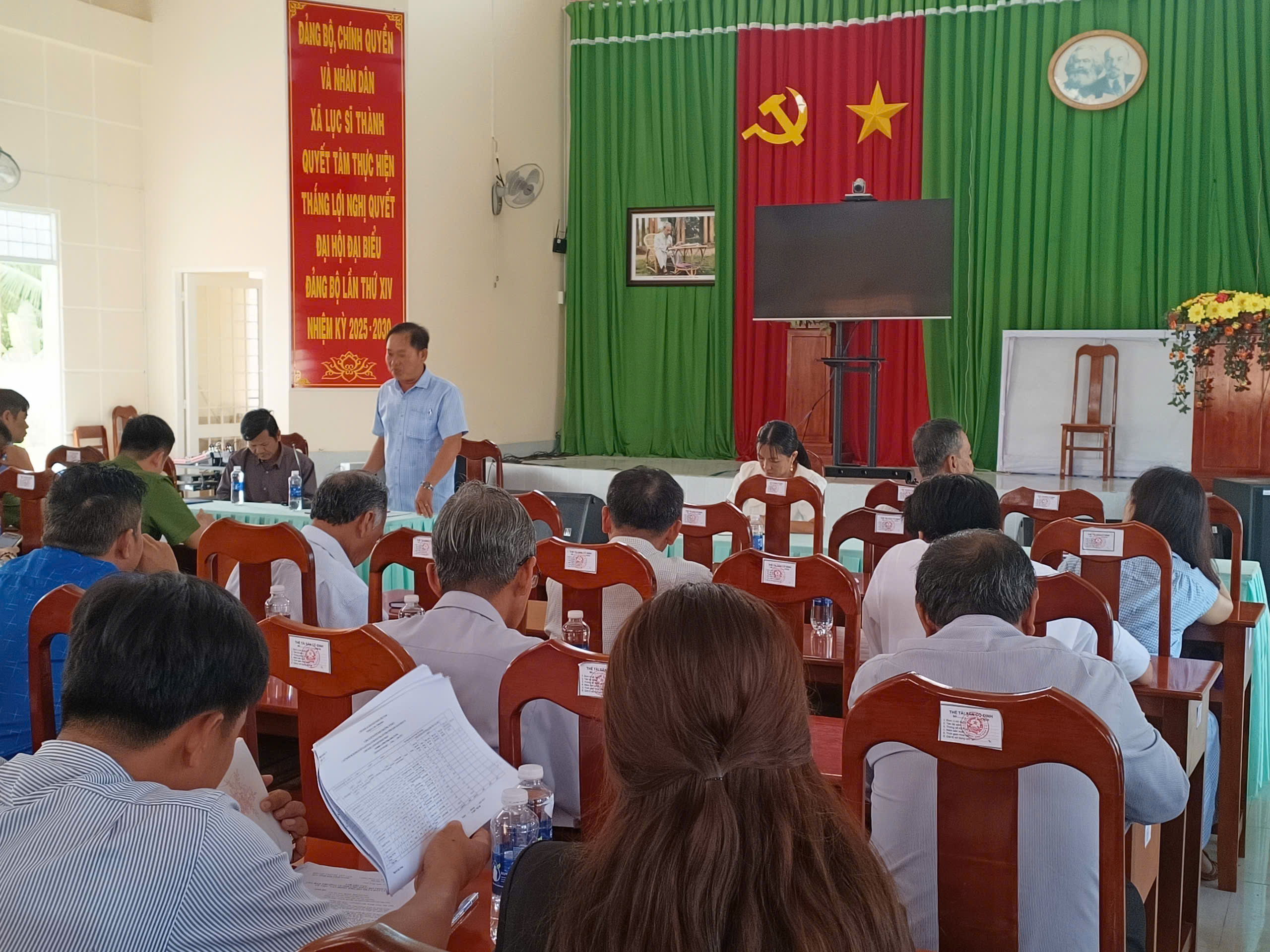 Đảng ủy xã Lục Sĩ Thành tăng cường lãnh đạo công tác phòng, chống tham nhũng, lãng phí, tiêu cực